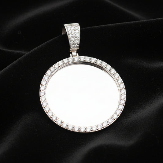 Moissanite 4.10 ctw Circle Memory Pendant