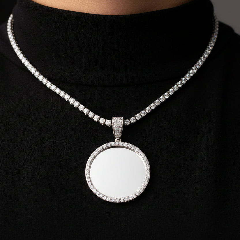 Moissanite 2.66 ctw Circle Memory Pendant