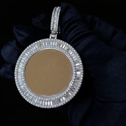 Moissanite 7.40 ctw Circle Memory Pendant