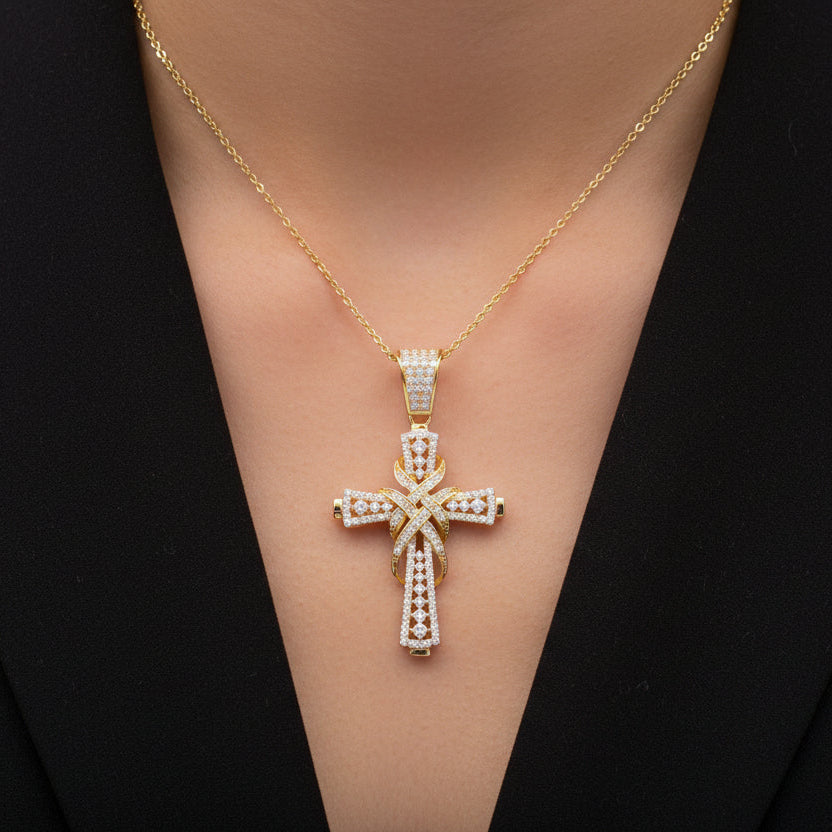 Moissanite 1.30 ctw Diamond Cross Pendant