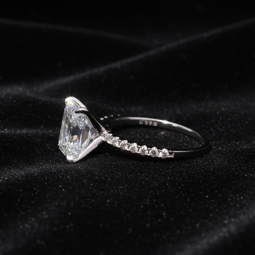 Moissanite 3.28 ctw Emerald Ring