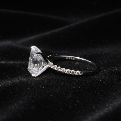 Moissanite 3.28 ctw Emerald Ring