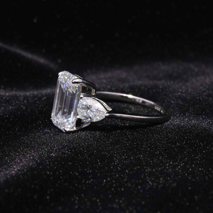 Moissanite 1.37 ctw Emerald Ring