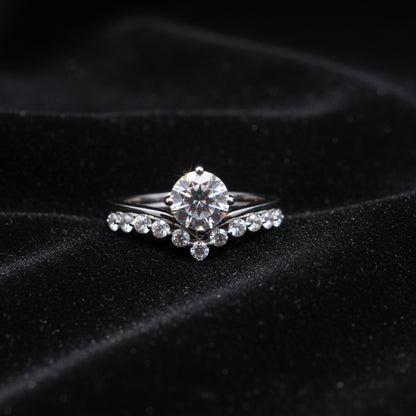 Moissanite 1.00 ctw Round Cut Ring