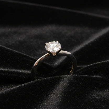 Moissanite 1.00 ctw Round Solitaire Ring