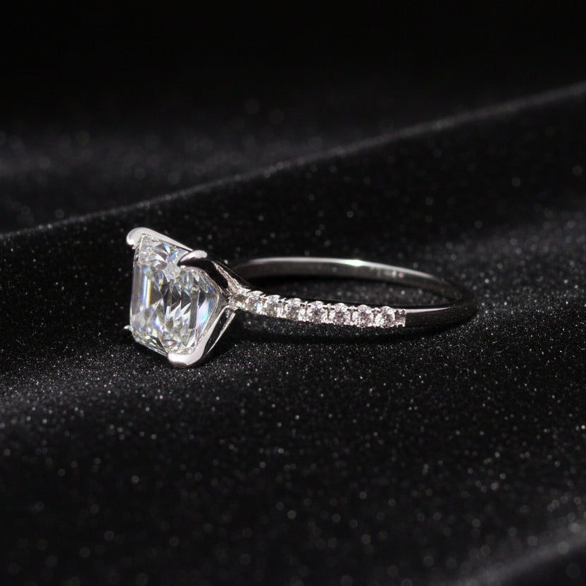 Moissanite 3.28 ctw Ascher Ring