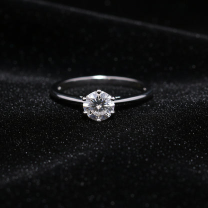 Moissanite 1.20 ctw Circle Ring