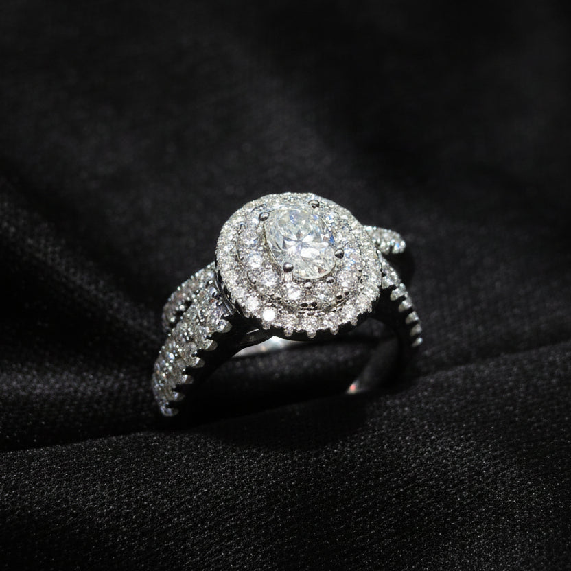 Moissanite 1.81 ctw Circle Ring