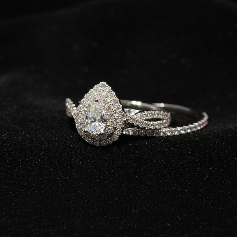 Moissanite 1.01 ctw Pear Shape Ring